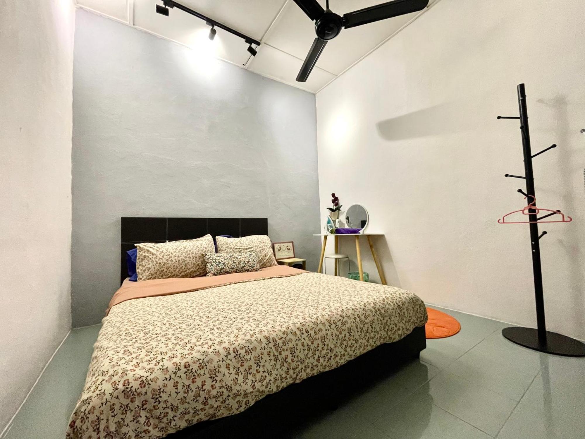 Heritage Cozy Entire 3 Bedroom House At Kijang Alma Bukit Mertajam Exterior photo