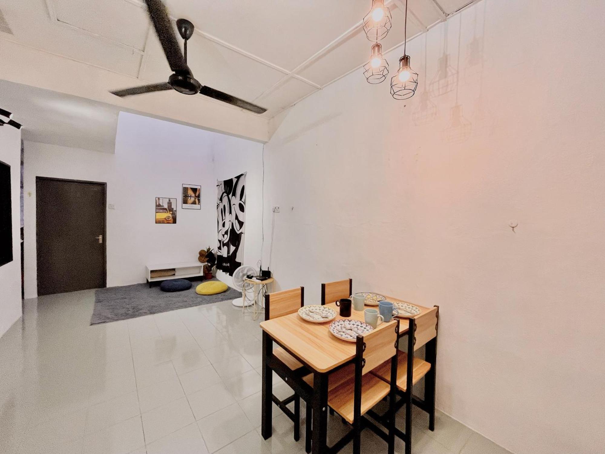 Heritage Cozy Entire 3 Bedroom House At Kijang Alma Bukit Mertajam Exterior photo